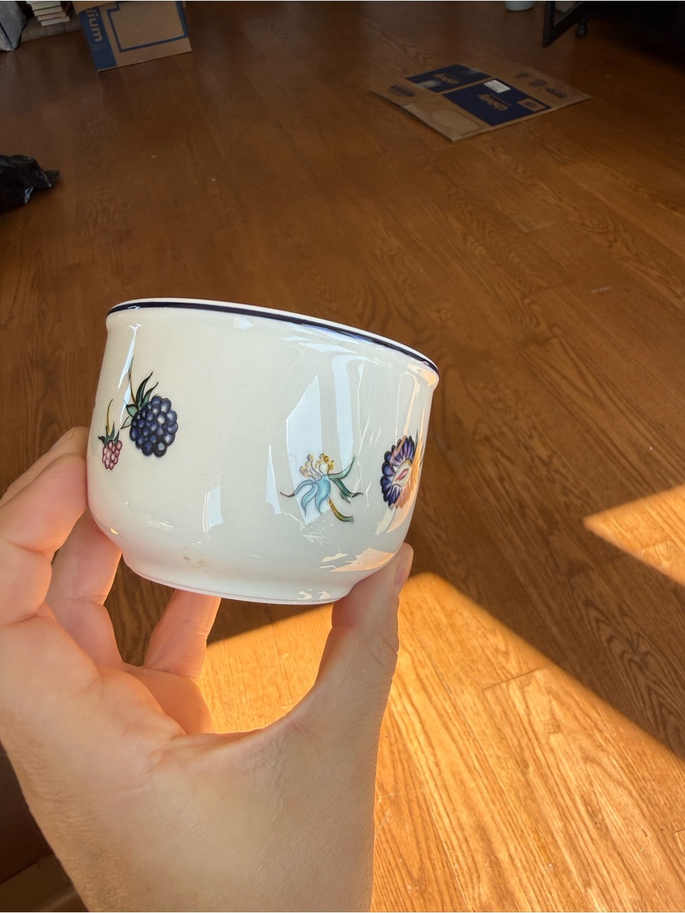 Villeroy & Boch porcelain bowl Malaga blackberry pattern - Picture 2 of 5